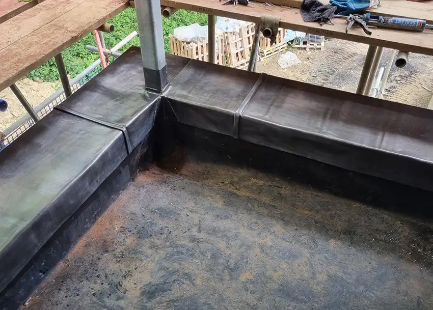 Bespoke Lead Capping for a New Balcony
